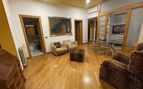 Tina'S House